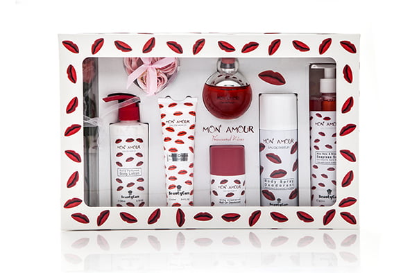 ערכת מתנה 8 חלקים MON AMOUR